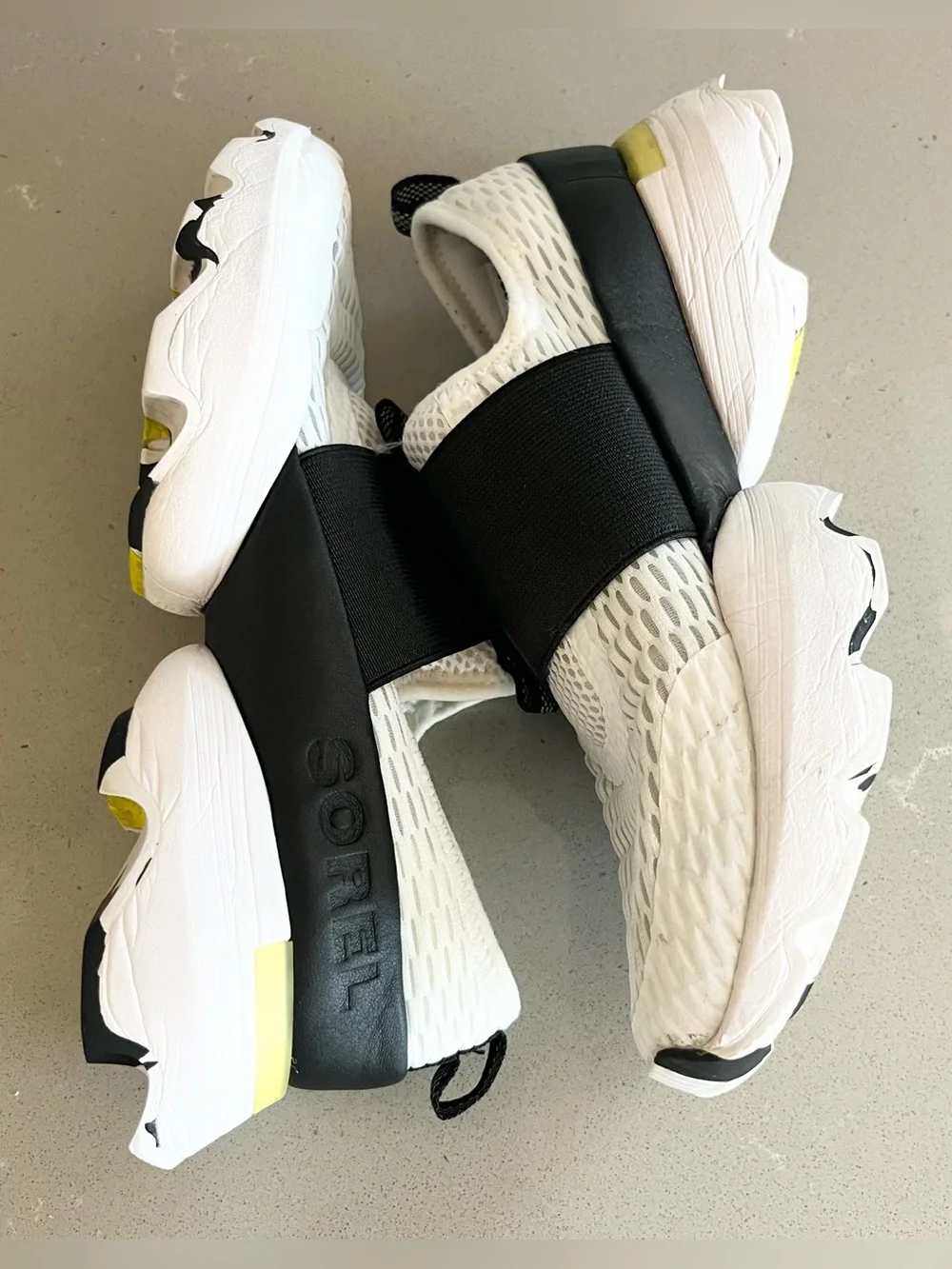 Sorel Kinetic Impact Strap Slip On Sneakers NL4698-100 White Shoe Women Size 7.5